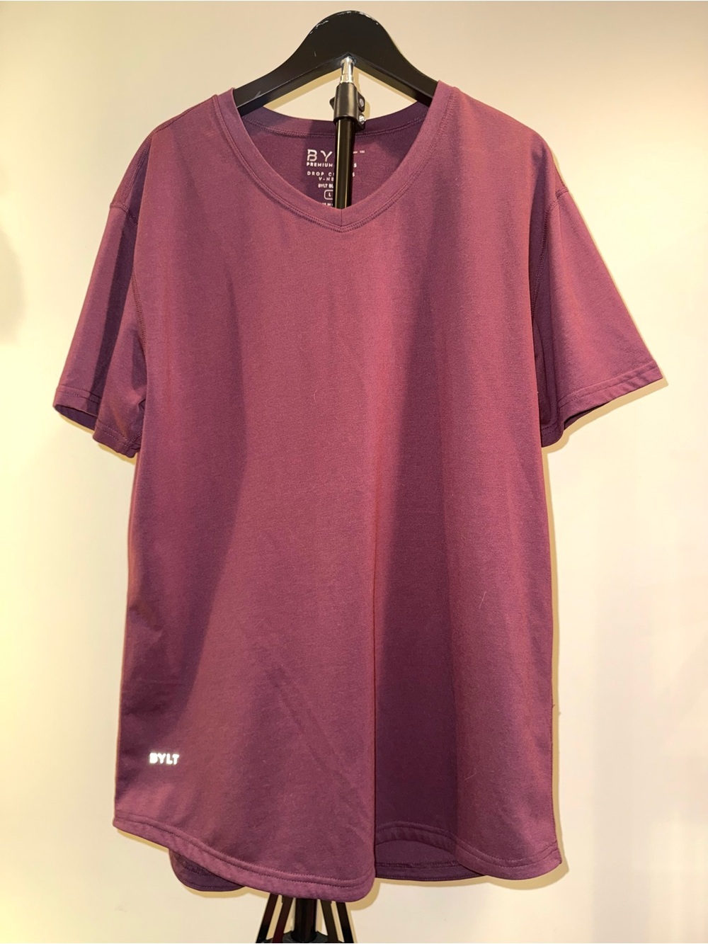 BYLT Basics Drop Cut Lux V-Neck shirt in deep maroon, size L, EUC